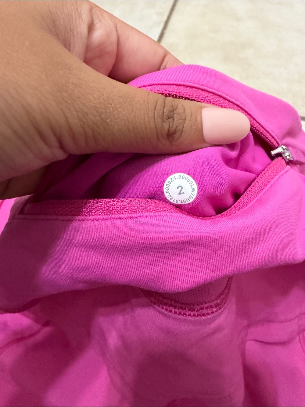 Lululemon High Rise Speed Up Short 4” - Picture 2 of 3